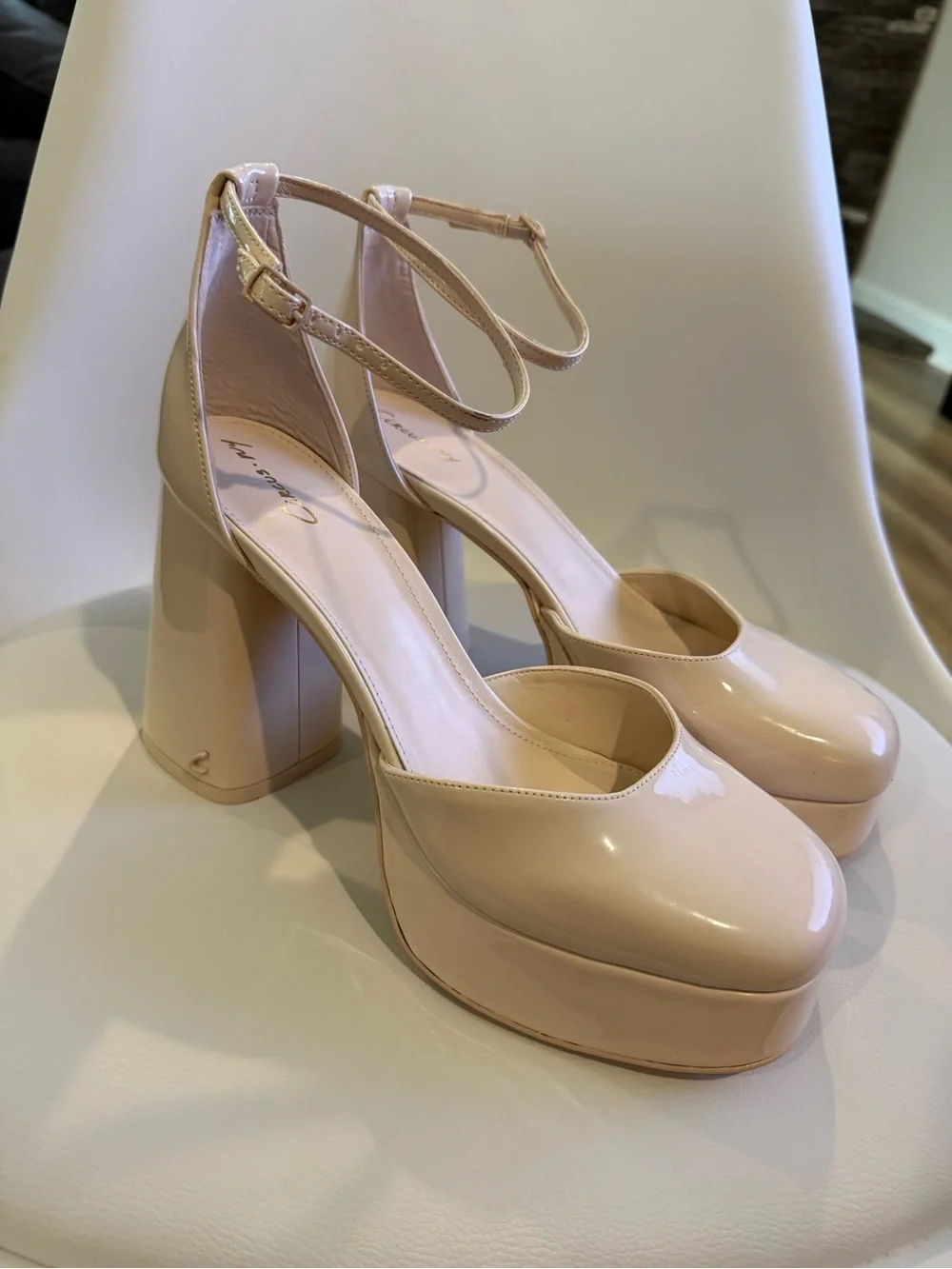 🎃 Platform Ankle-Strap Pumps in Nude Patent NWT